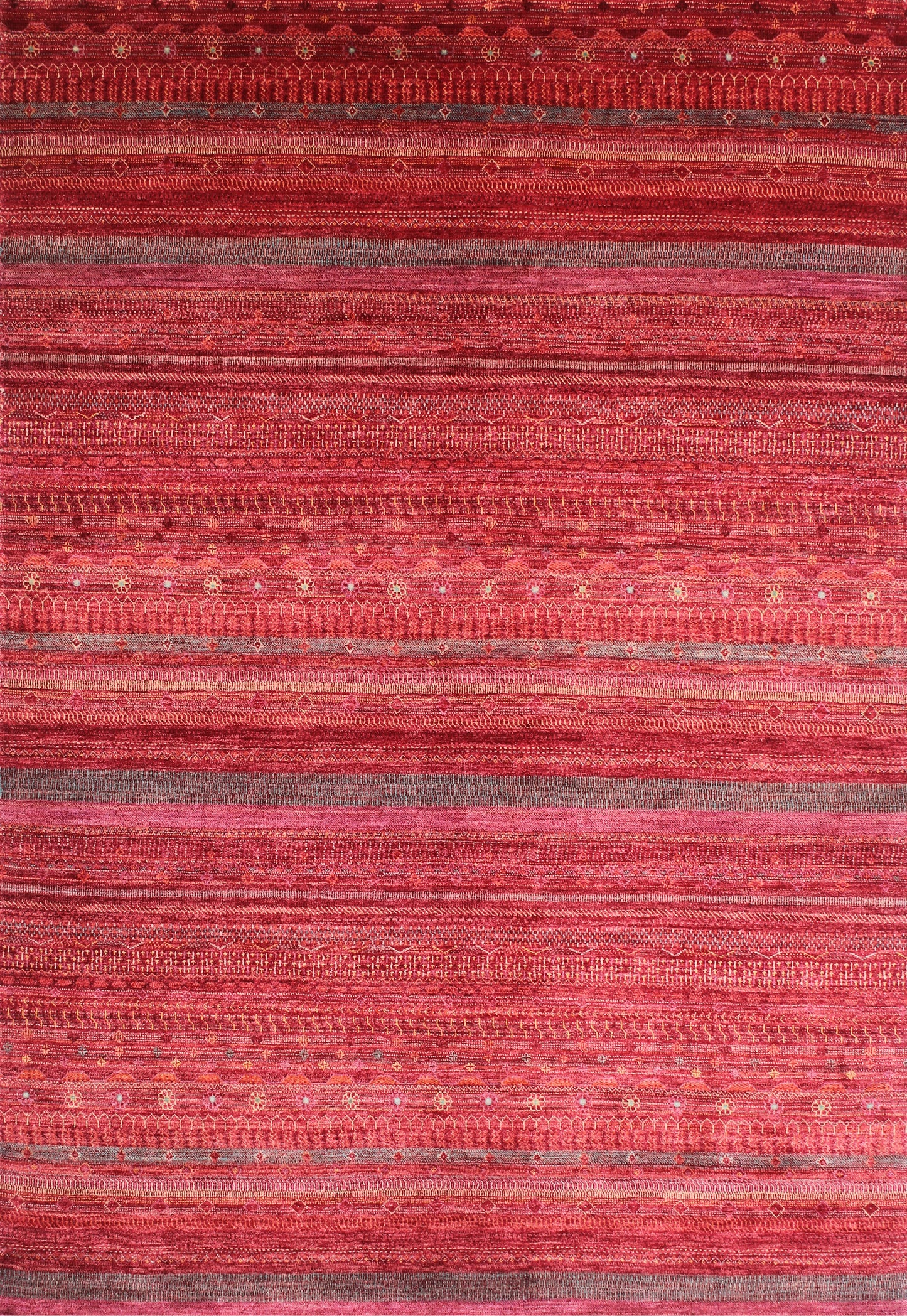 Elegant Scarlet Woolen Masterpiece 82SK24 - 9 X 12