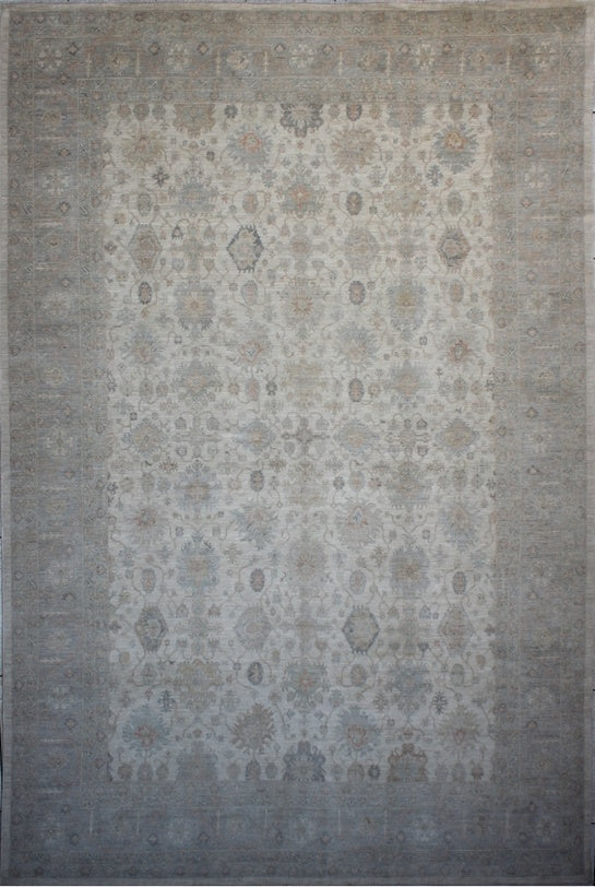 Timeless Elegance: Traditional Oushak Woolen Rug 93SK420 - 13 X 19