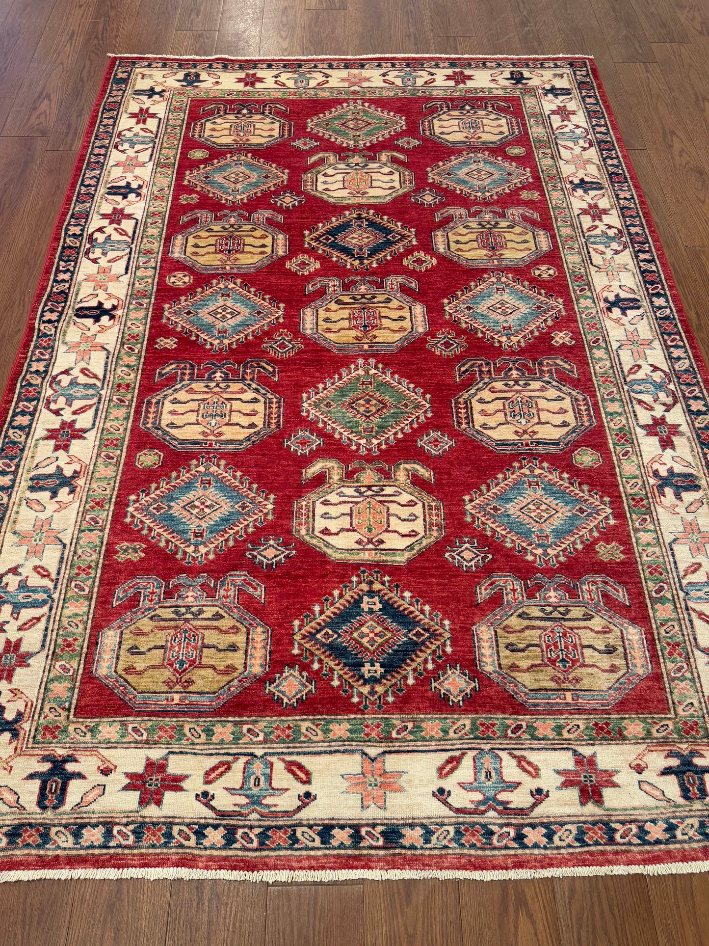 Kazak NJ2148 - 5.5 x 7.10