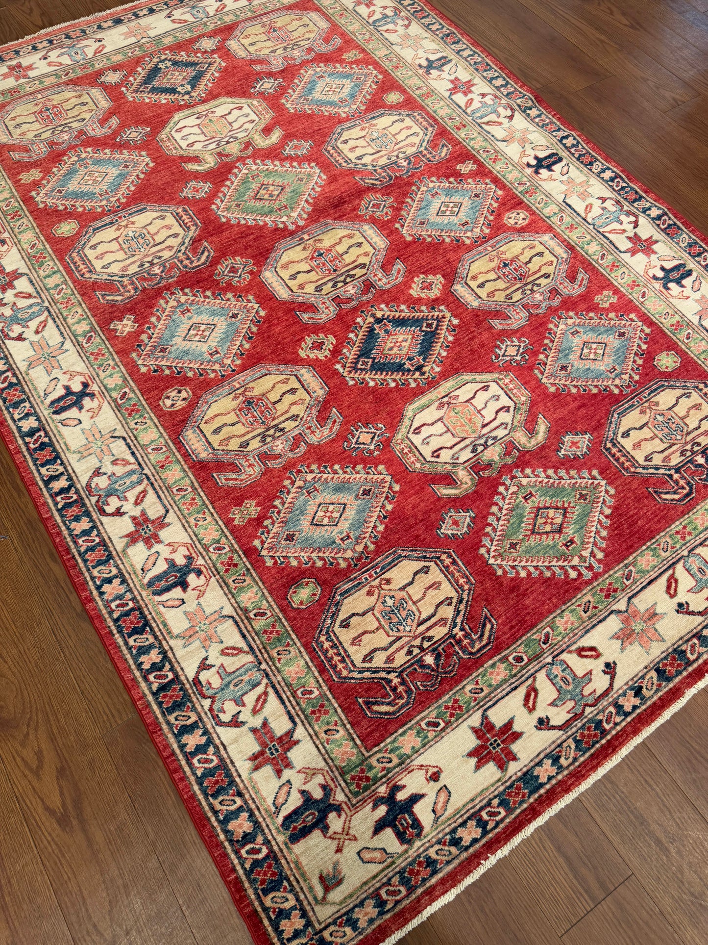 Kazak NJ2148 - 5.5 x 7.10