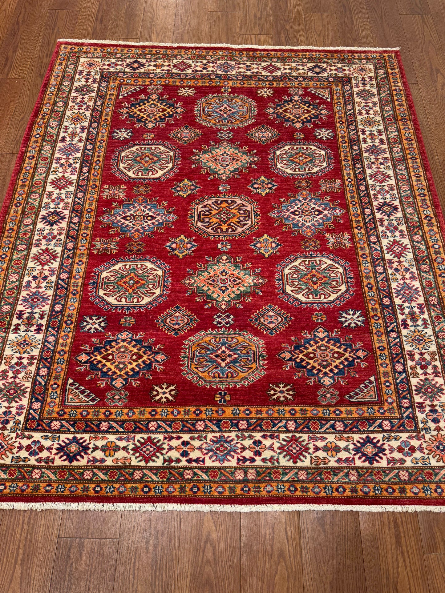 Kazak NJ2204 - 5.2 x 6.1