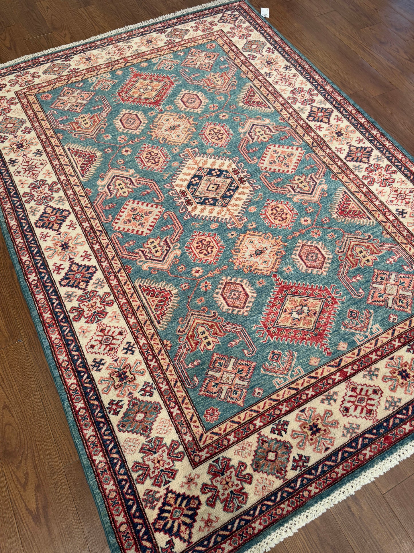 Kazak NJ2305 - 5.6 x 7.8