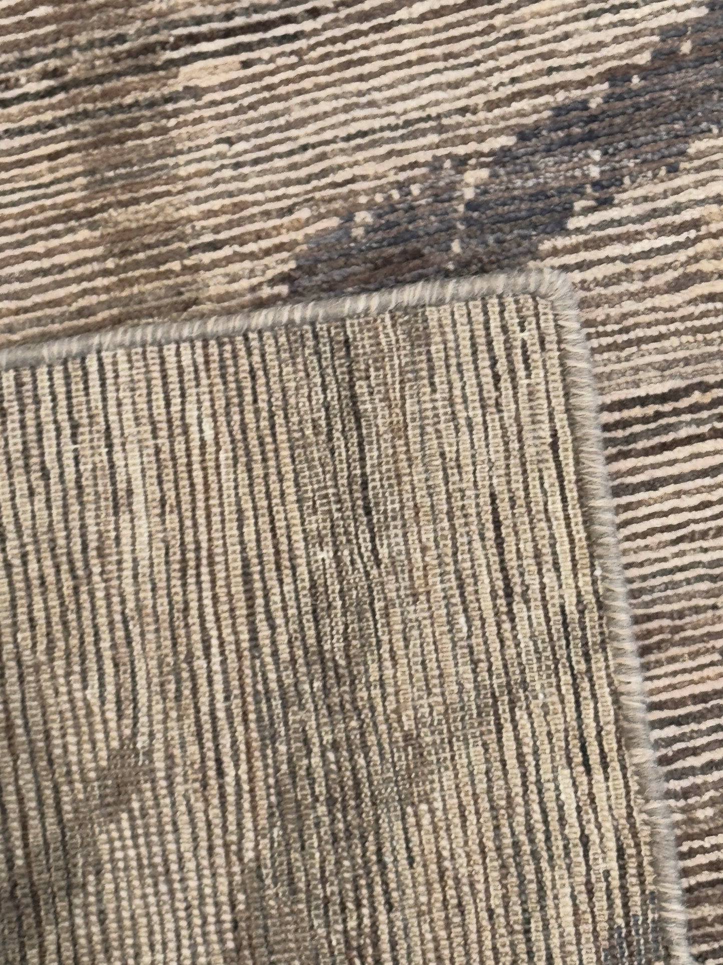 Contemporary NJ2405 - 5.10 x 8.10