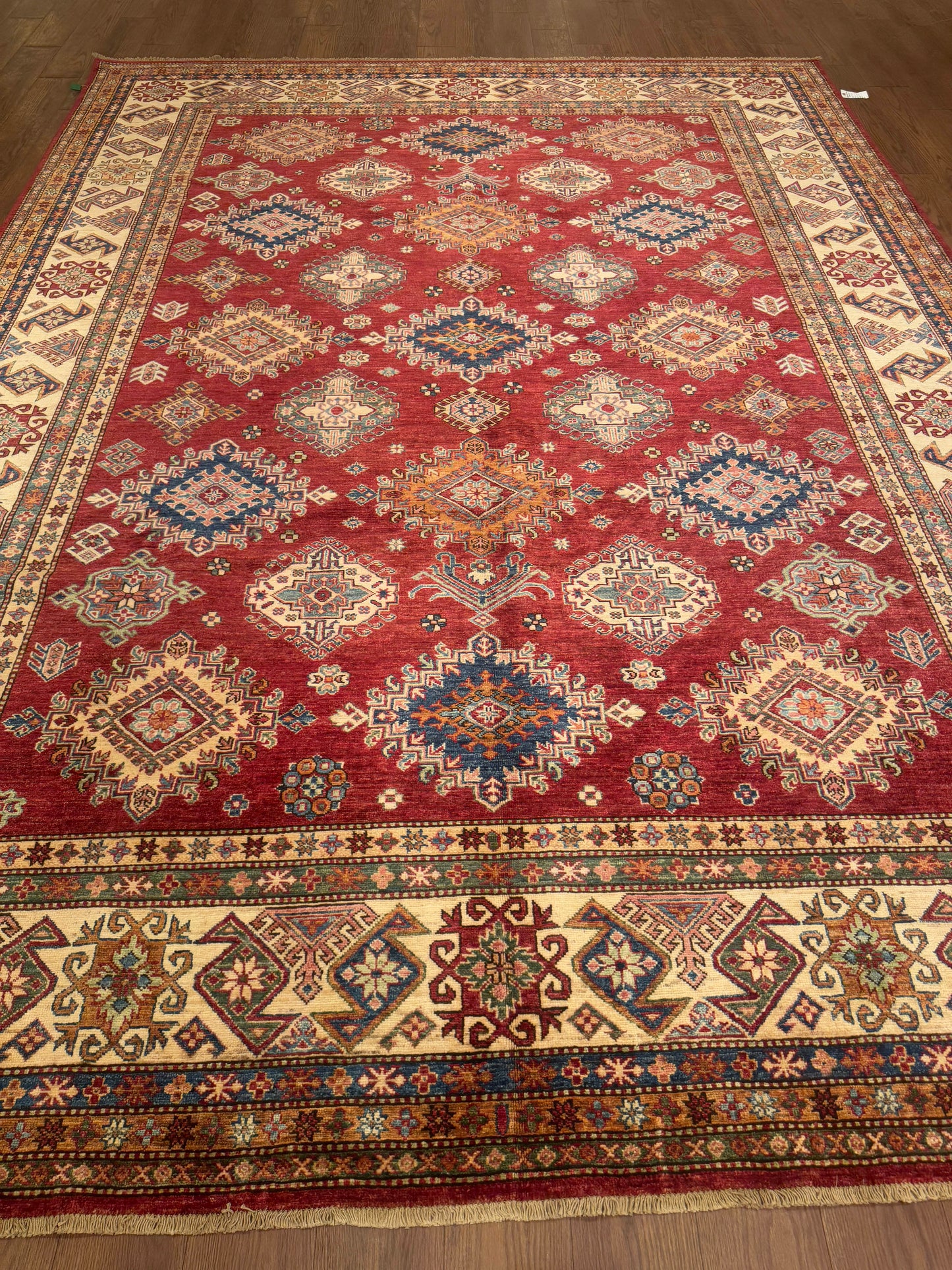 Kazak NJ3754 - 9 x 12.2