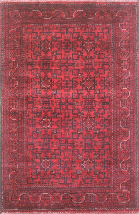 Elegant Red & Black Woolen Masterpiece 90SK840 - 5 X 7
