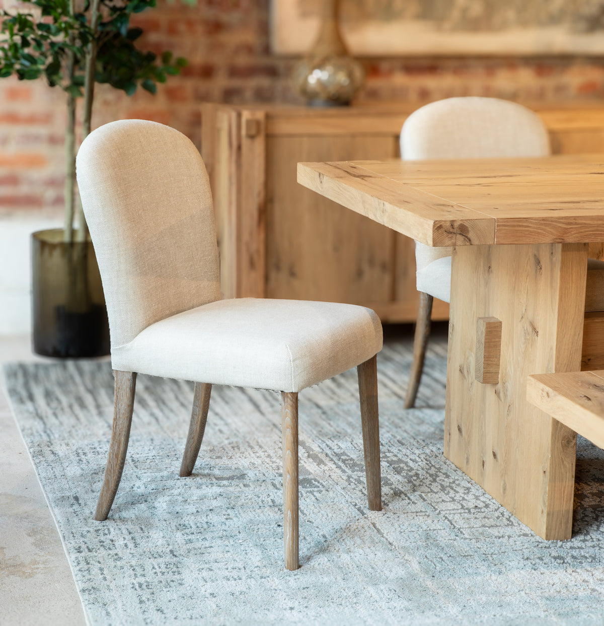 18" Dining Chair in Beige Linen