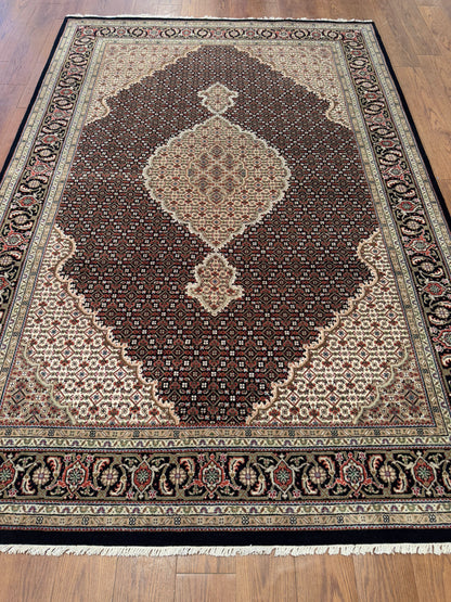 Tabriz NJ10709 - 6.3 x 9.3