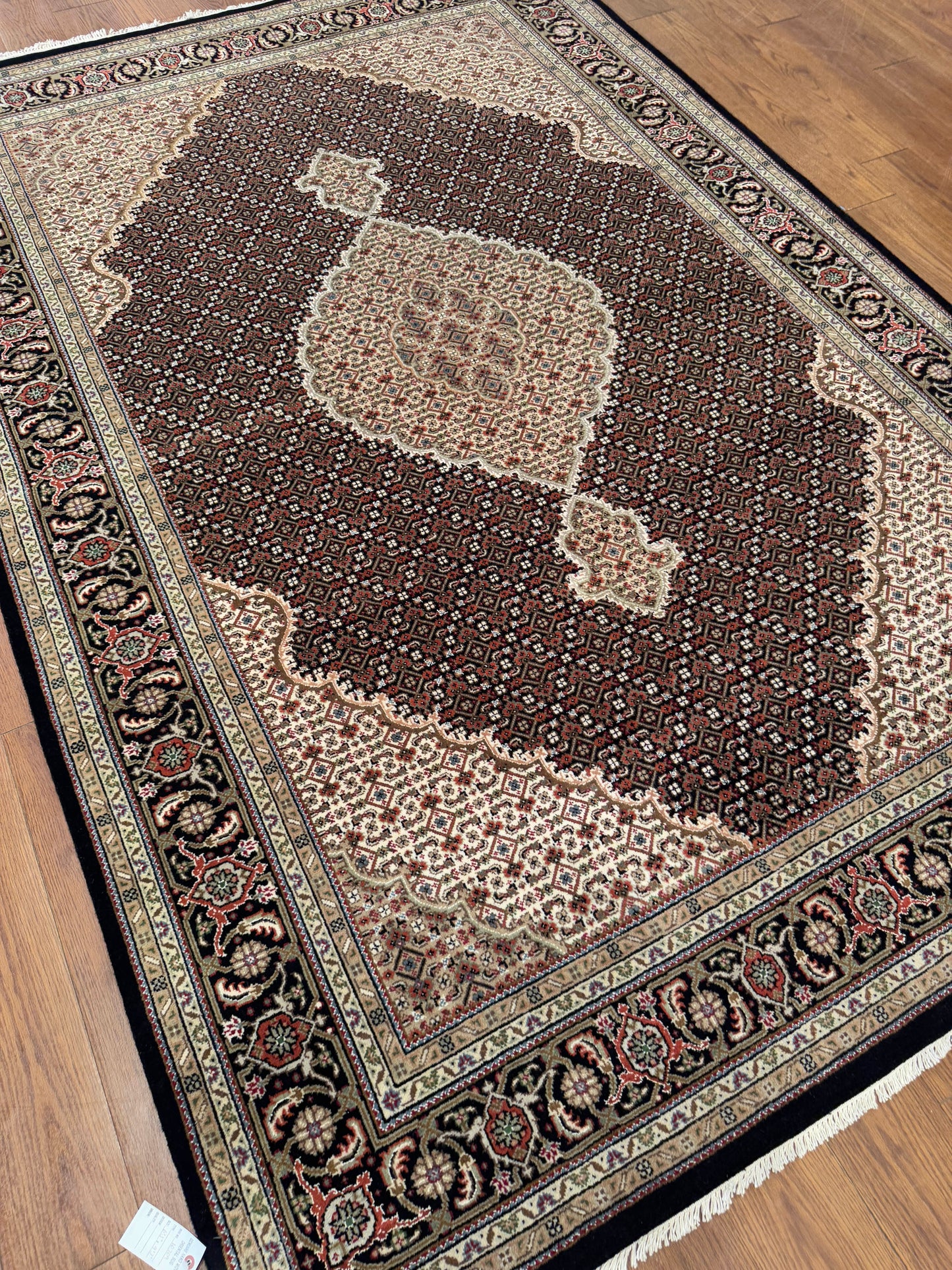 Tabriz NJ10709 - 6.3 x 9.3