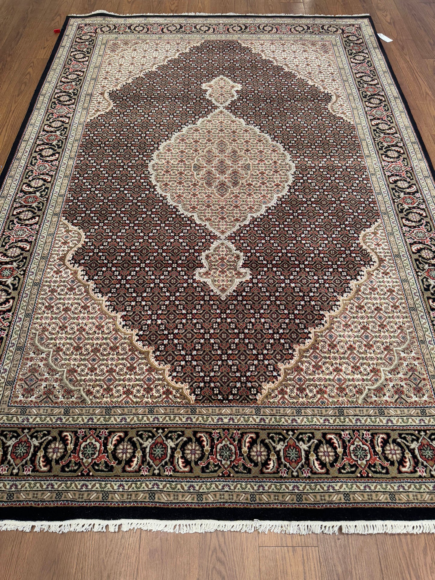 Tabriz NJ10709 - 6.3 x 9.3