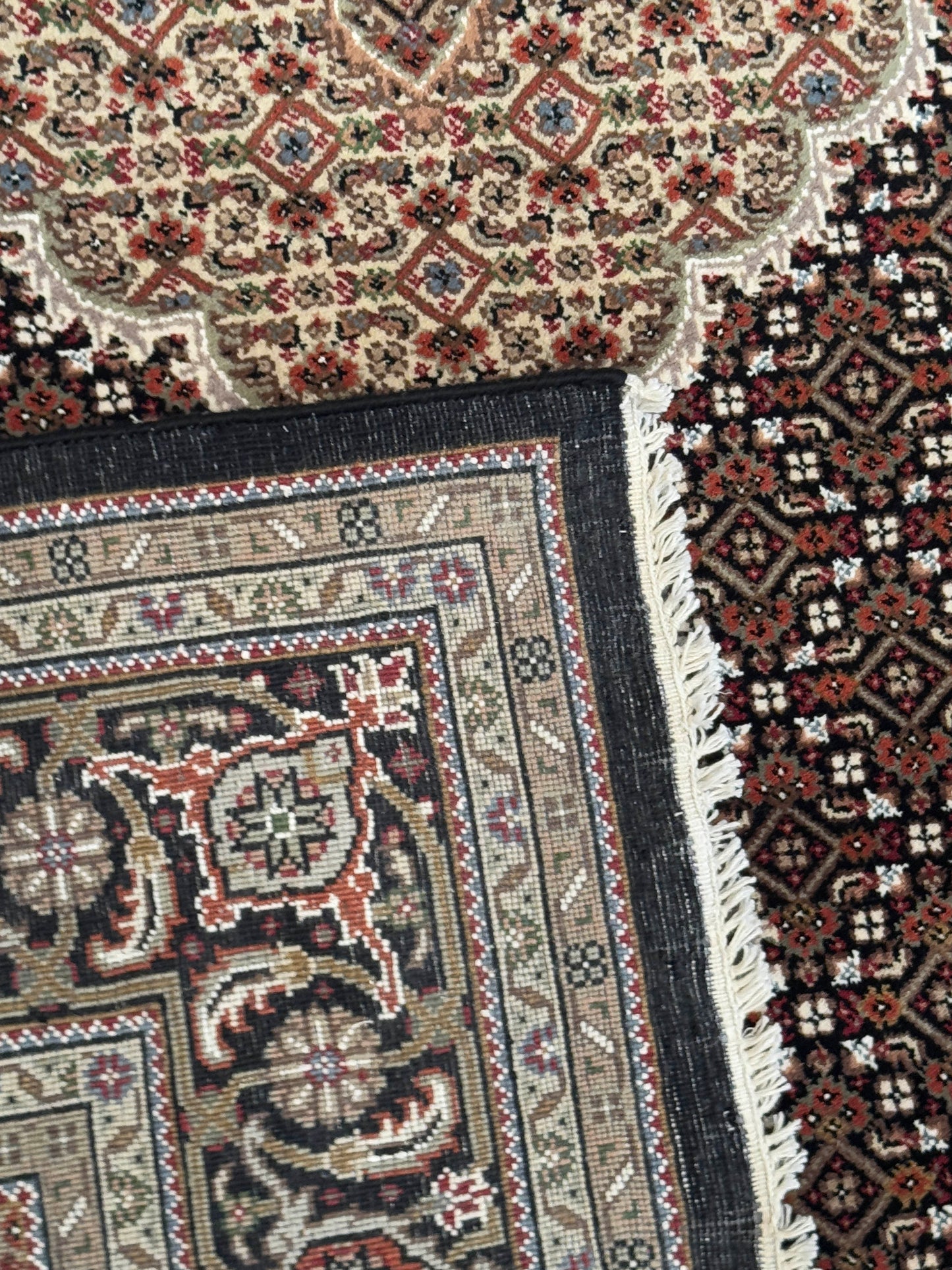 Tabriz NJ10709 - 6.3 x 9.3
