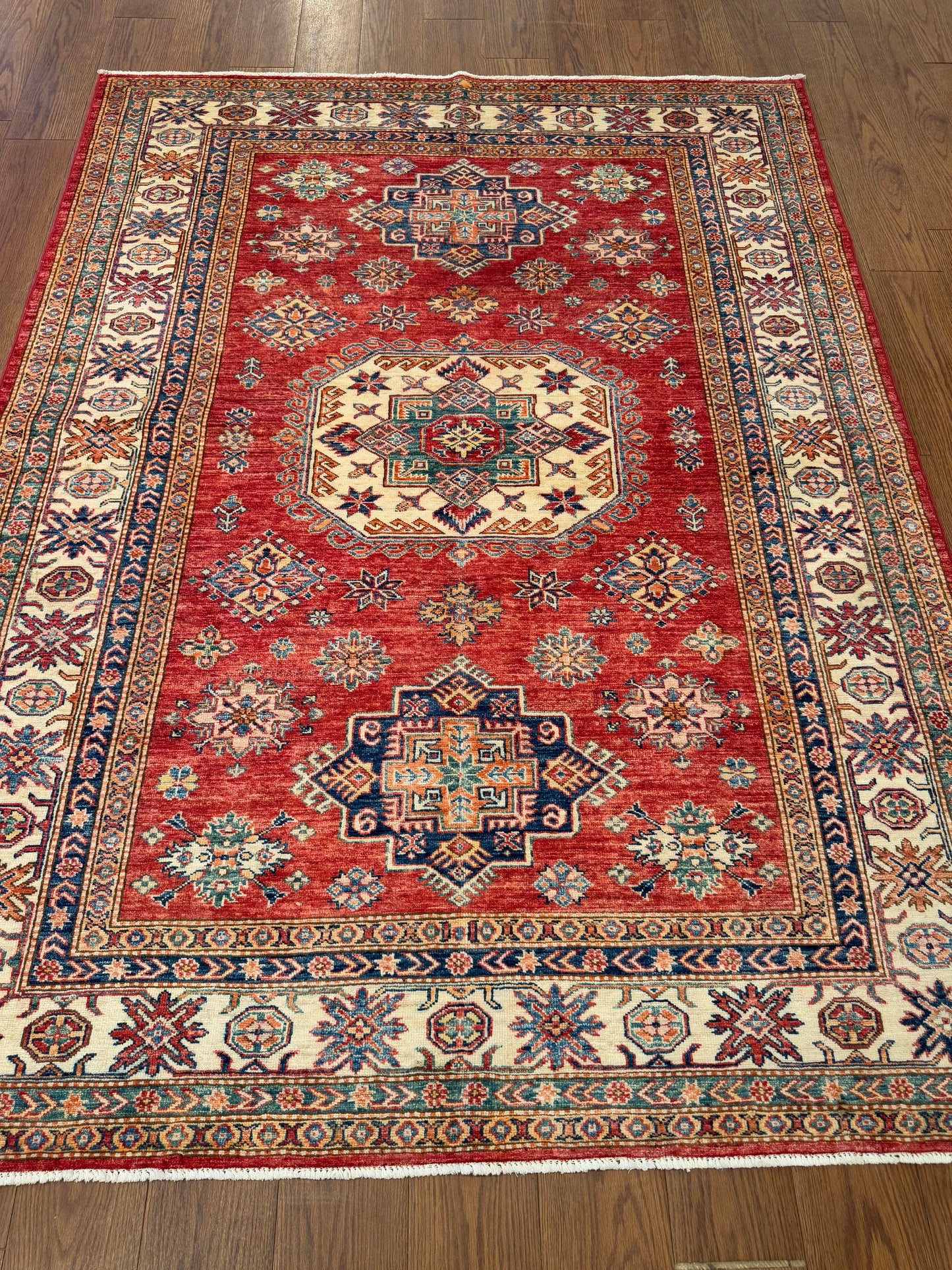 Kazak NJ1238 - 5.5 x 7.3