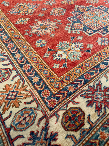 Kazak NJ1238 - 5.5 x 7.3