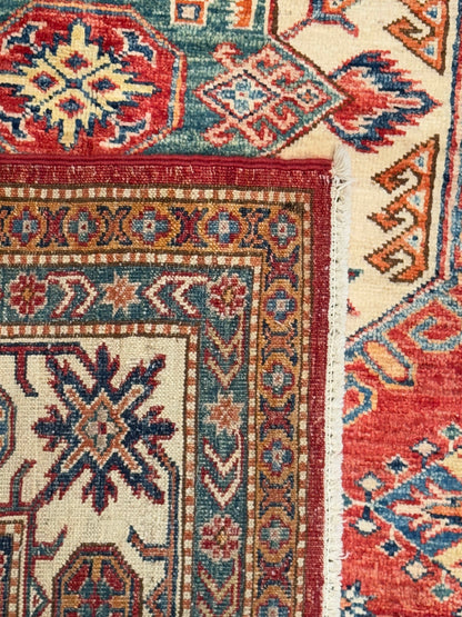 Kazak NJ1238 - 5.5 x 7.3