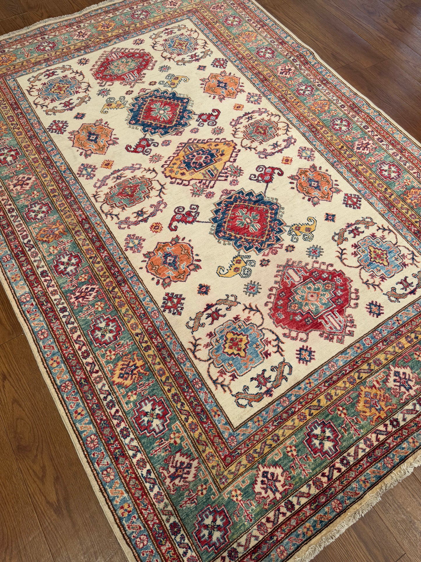 Kazak NJ1241 - 5.7 x 8