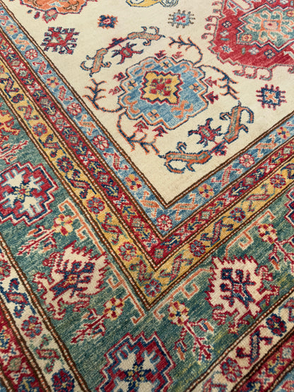 Kazak NJ1241 - 5.7 x 8