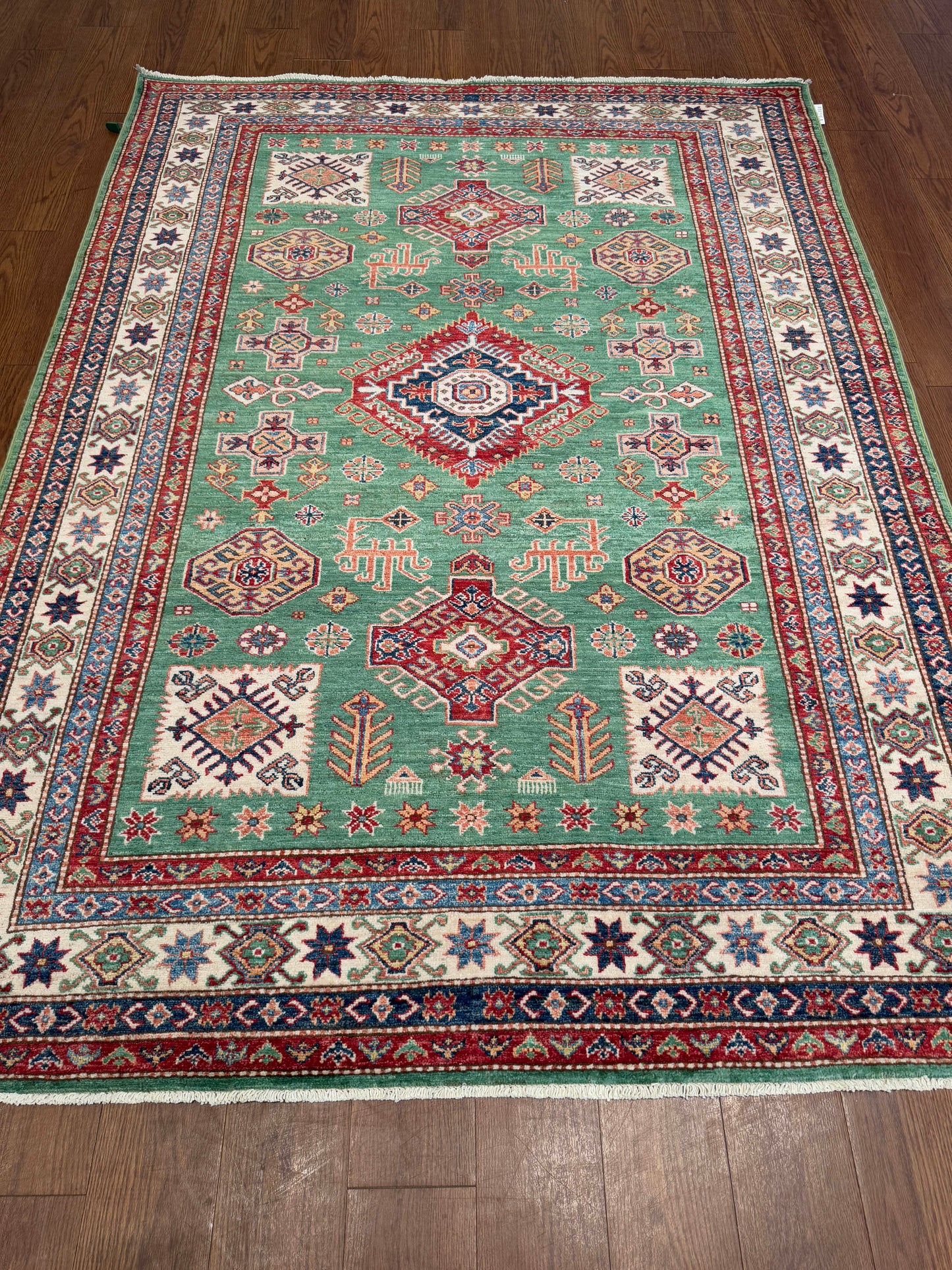 Kazak NJ1242 - 5.8 x 7.9
