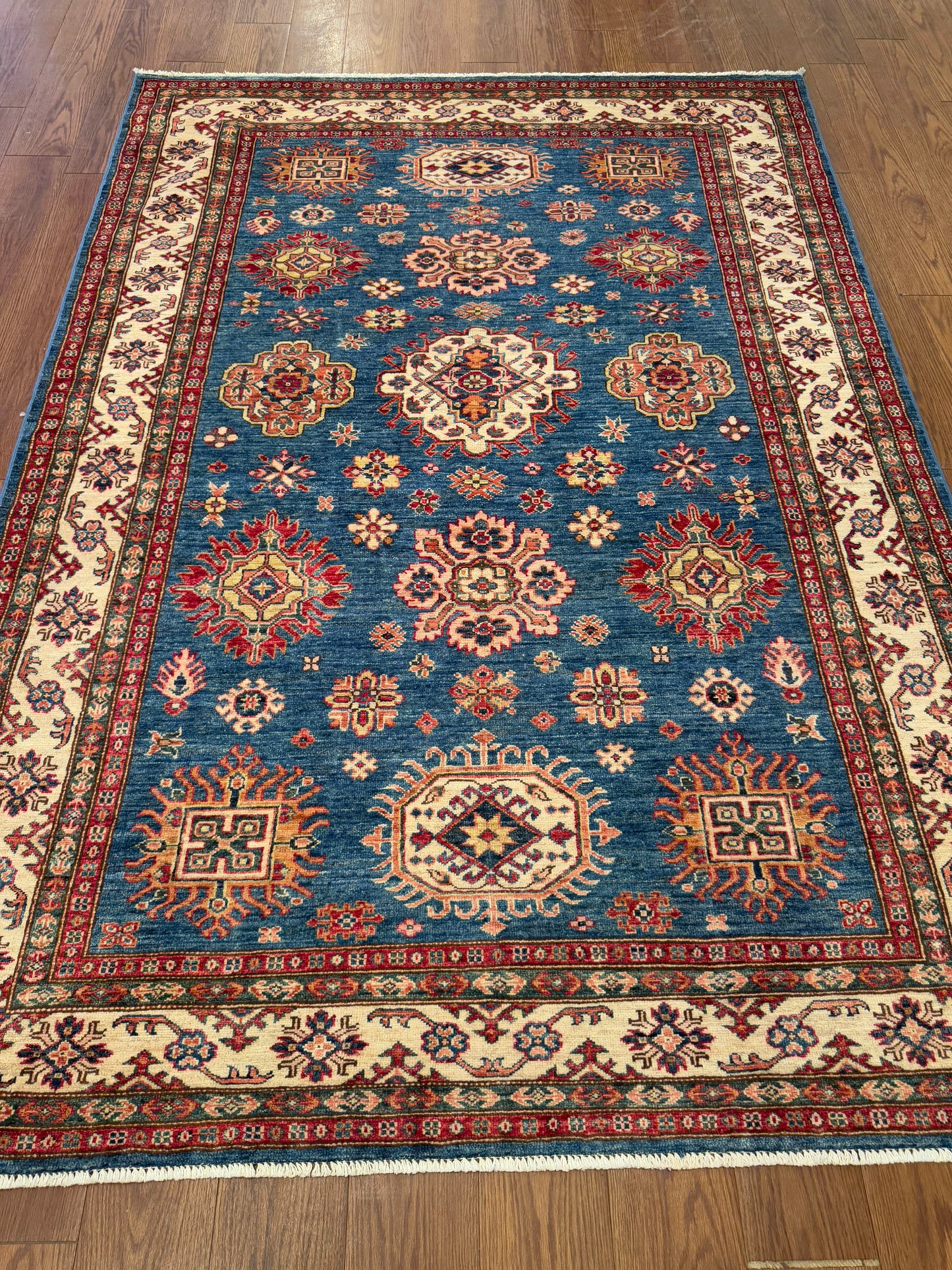 Kazak NJ1253 - 5.7 x 7.11