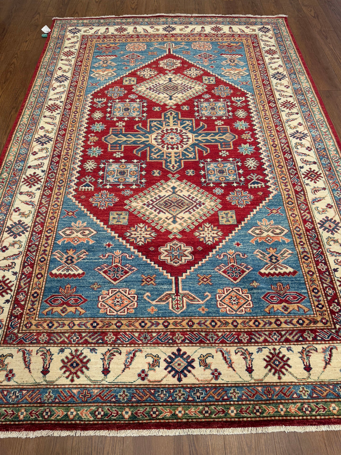 Kazak NJ1267 - 5.9 x 8.8