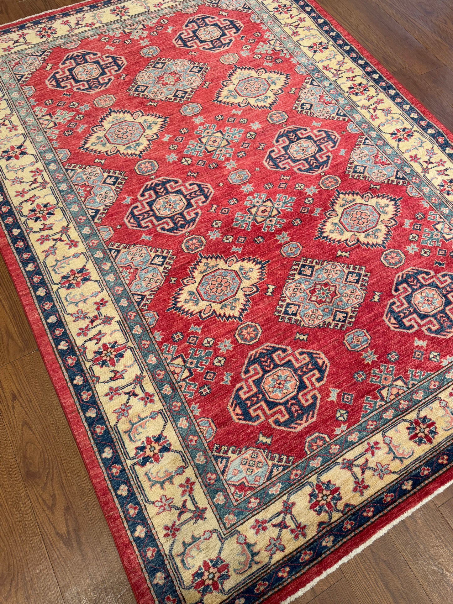 Kazak NJ1274 - 5.8 x 7.11