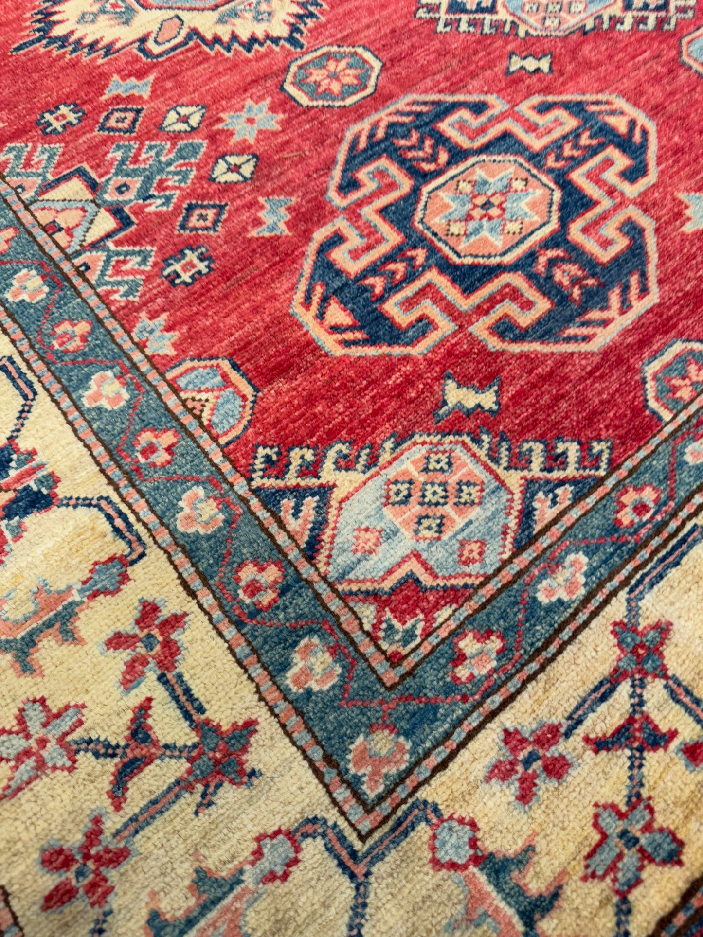 Kazak NJ1274 - 5.8 x 7.11