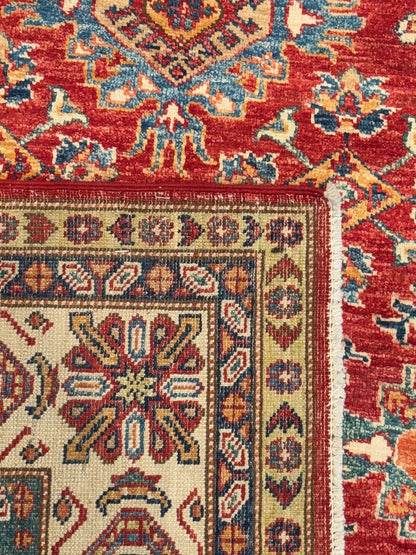 Kazak NJ1290 - 5.5 x 7.11