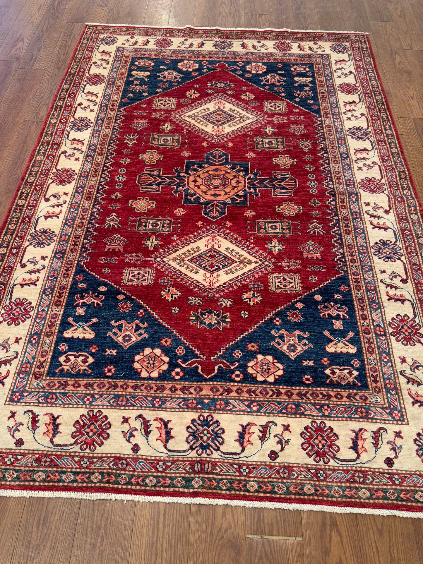 Kazak NJ1295 - 5.7 x 8.1