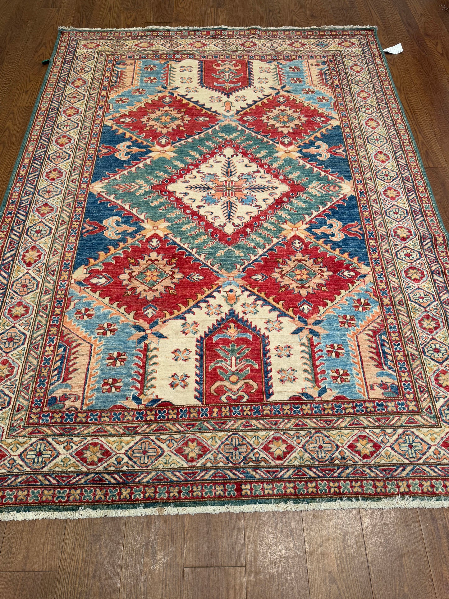 Kazak NJ1296 - 5.7 x 7.9