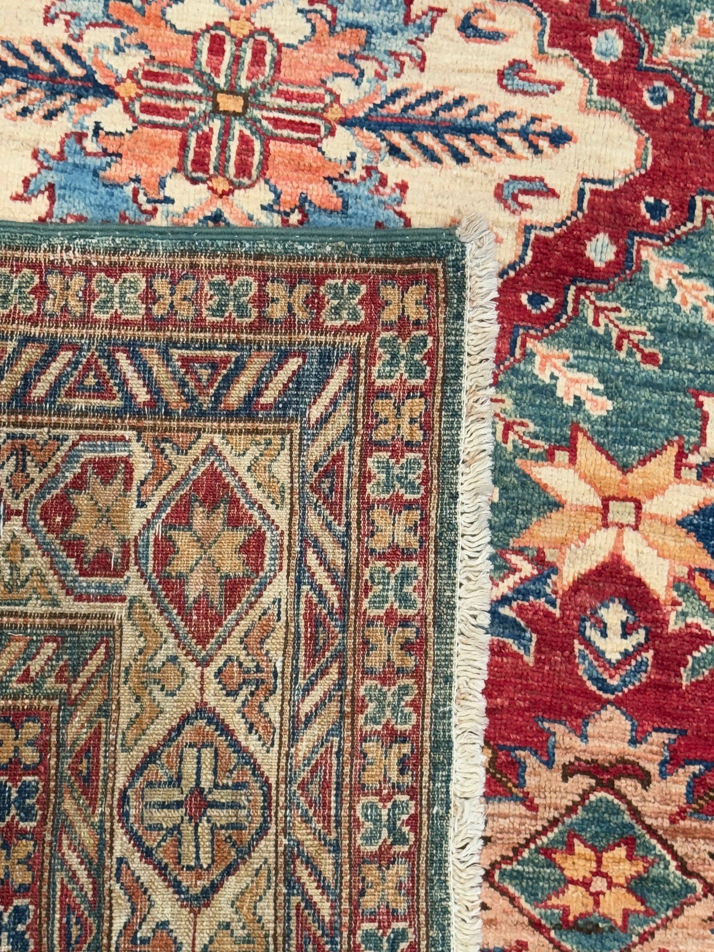 Kazak NJ1296 - 5.7 x 7.9