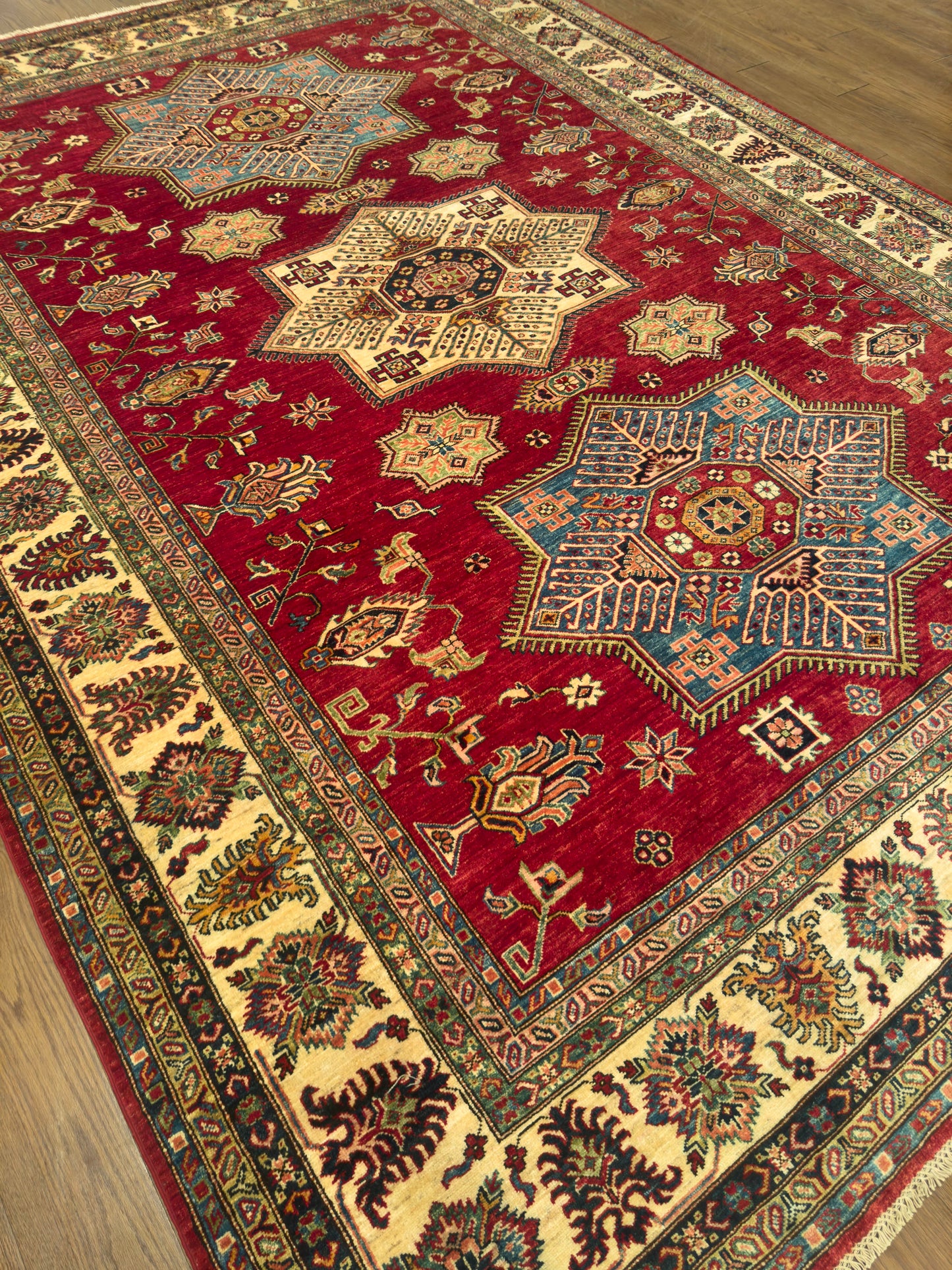 Kazak NJ1308 - 8.9 x 12.1