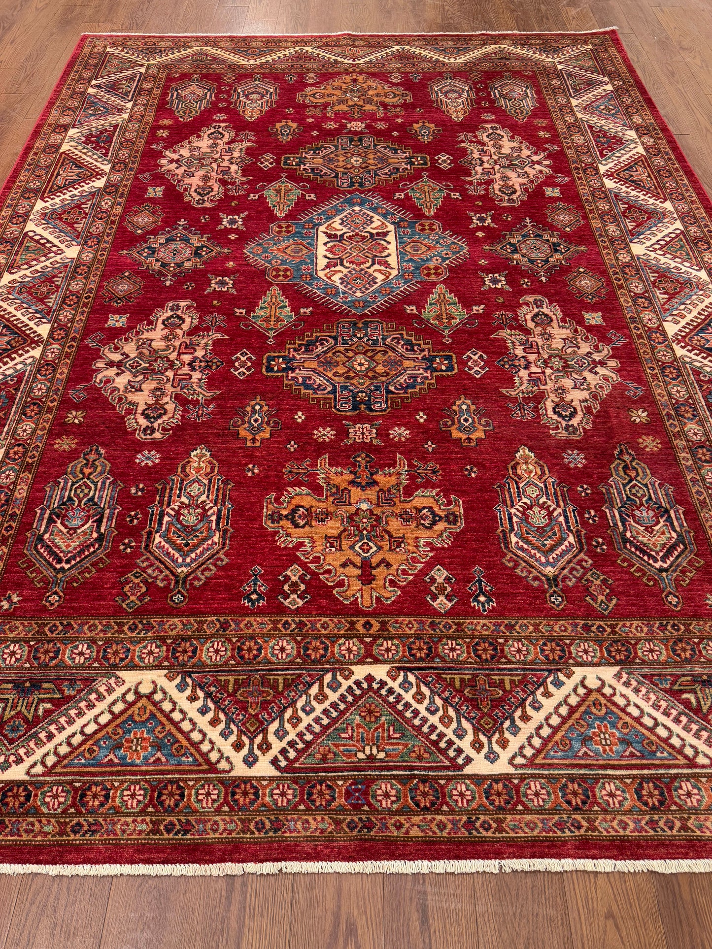 Kazak NJ1326 - 8.1 x 10.11