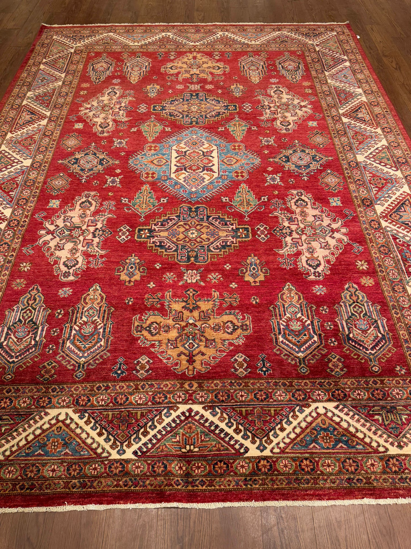 Kazak NJ1326 - 8.1 x 10.11