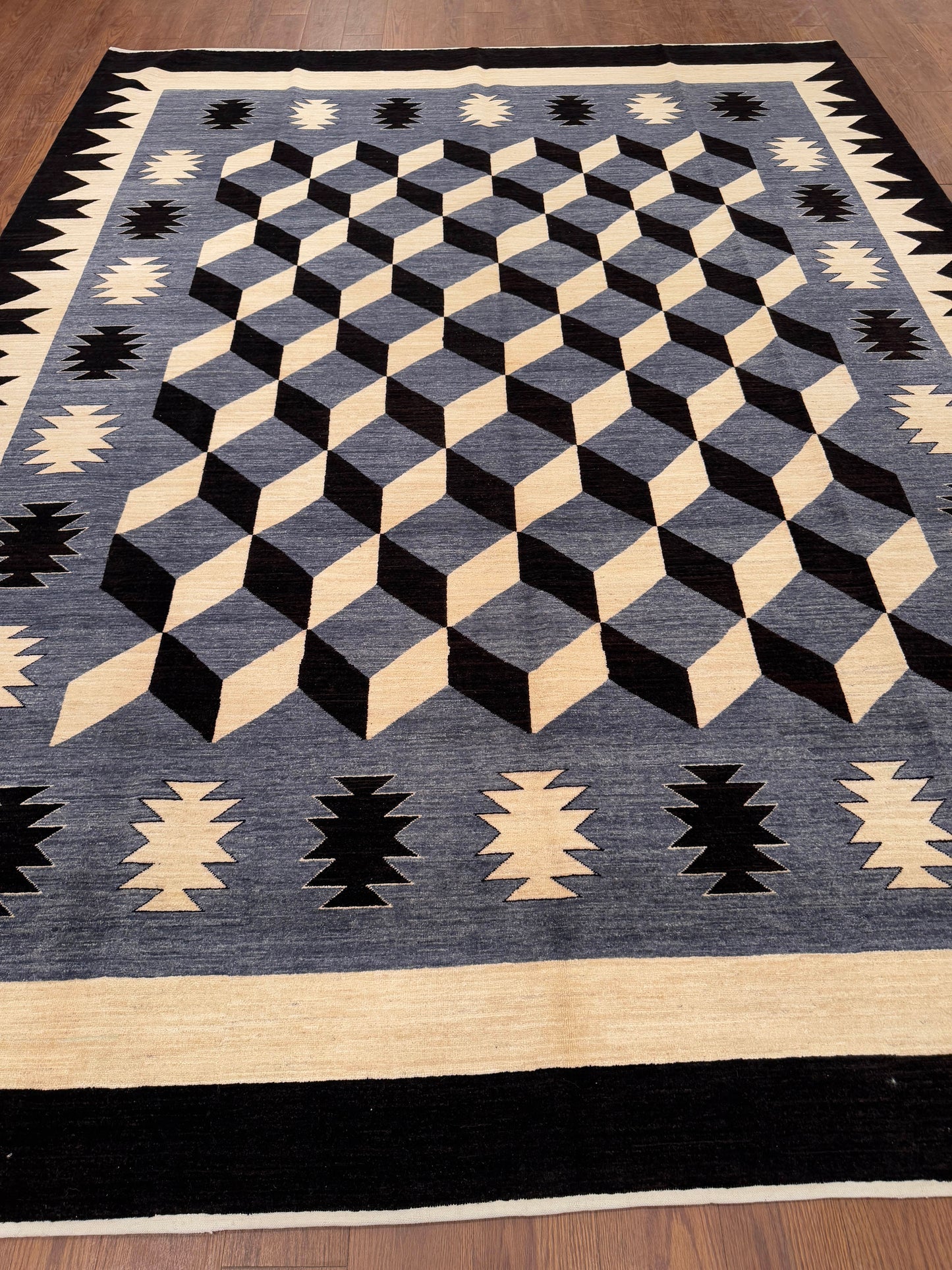 Tribal NJ1347 - 8.11 x 11.10