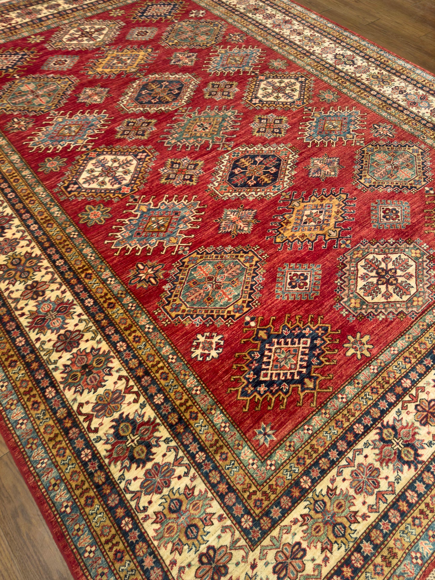 Kazak NJ1355 - 8.8 x 11.10