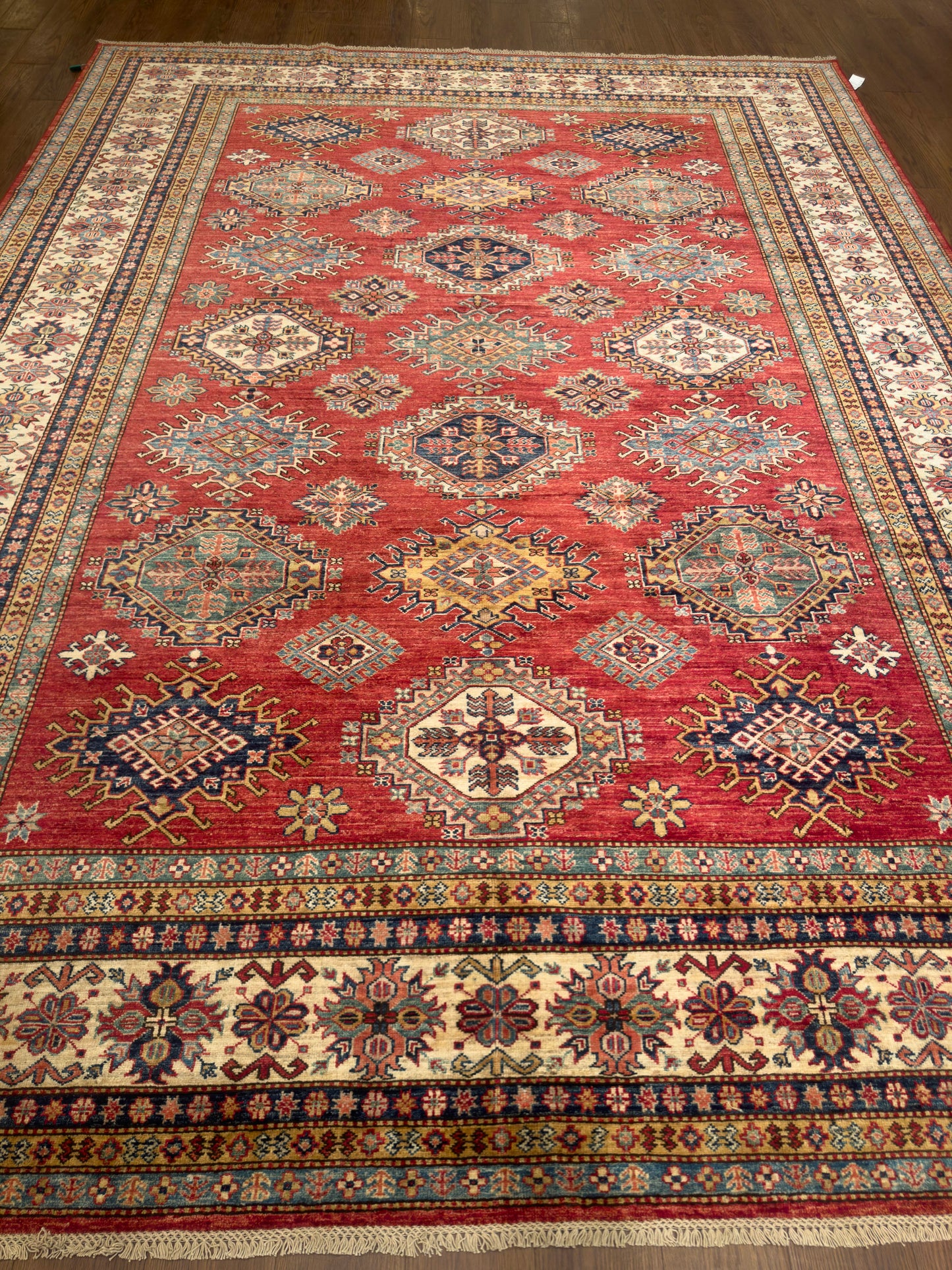 Kazak NJ1355 - 8.8 x 11.10