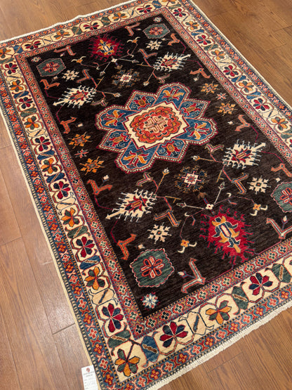 Kazak NJ1362 - 4.8 x 6.8