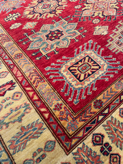 Kazak NJ1401 - 5.8 x 7.8
