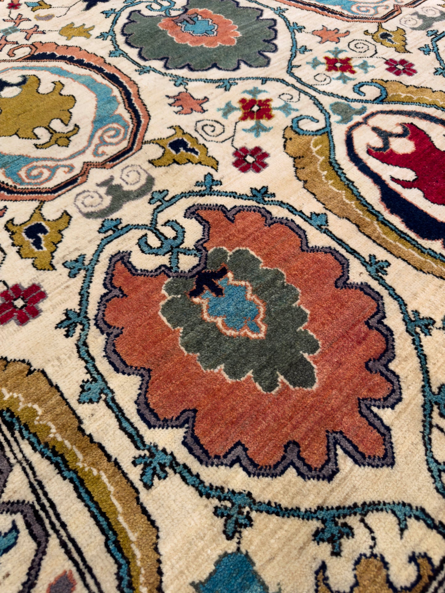 Suzani NJ1473 - 8 x 9.11