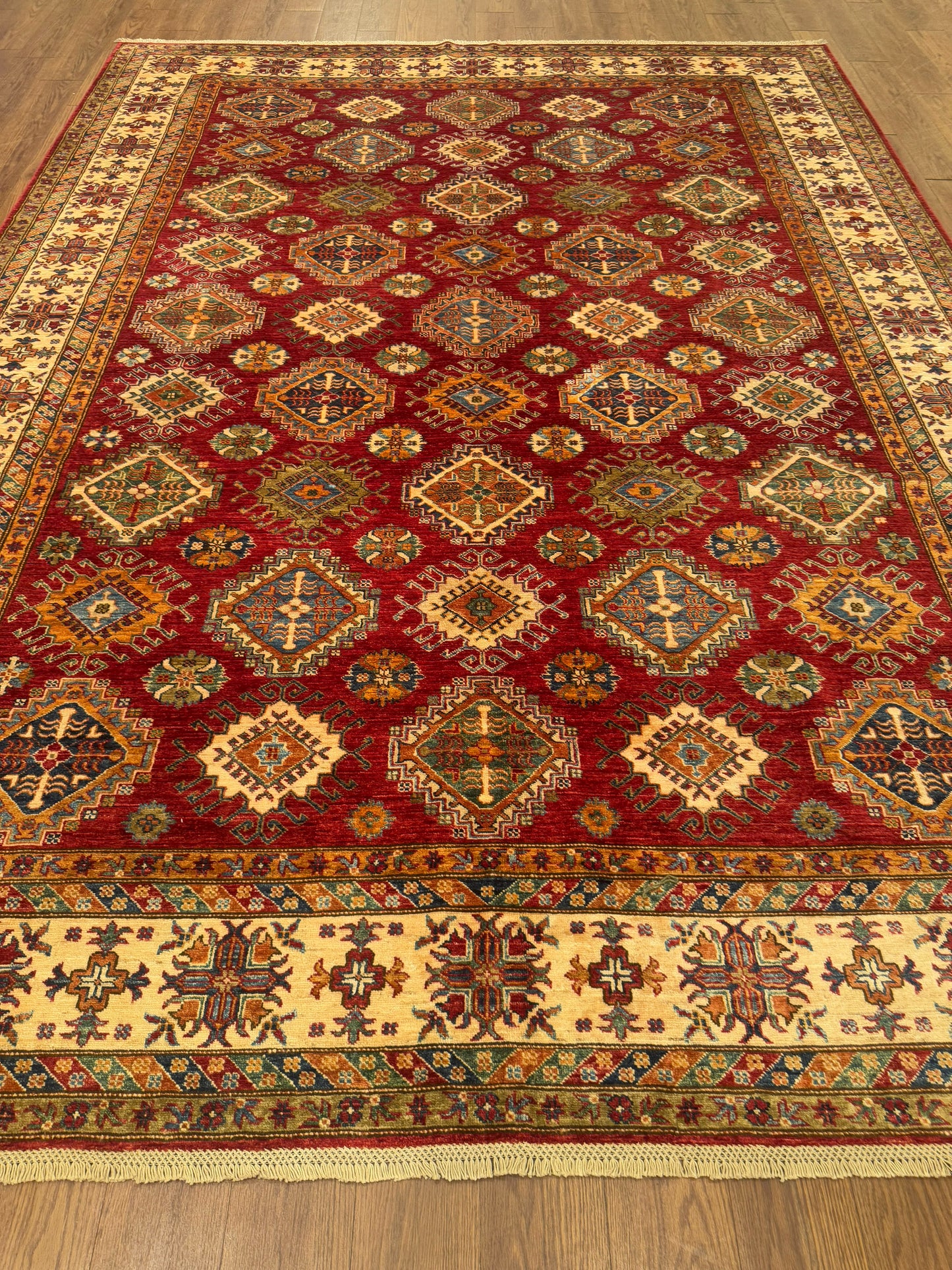 Kazak NJ1492 - 8.9 x 11.11