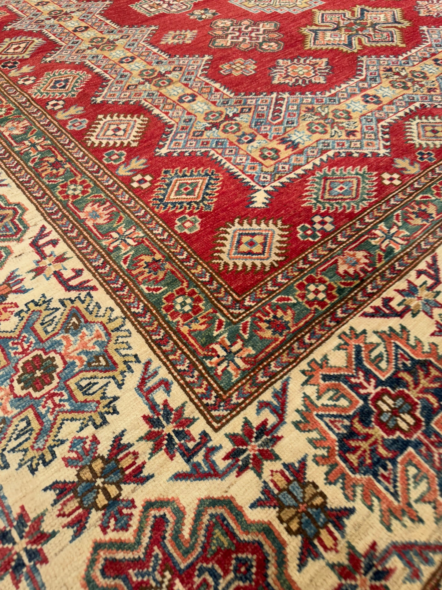 Kazak NJ1517 - 8.3 x 10.8