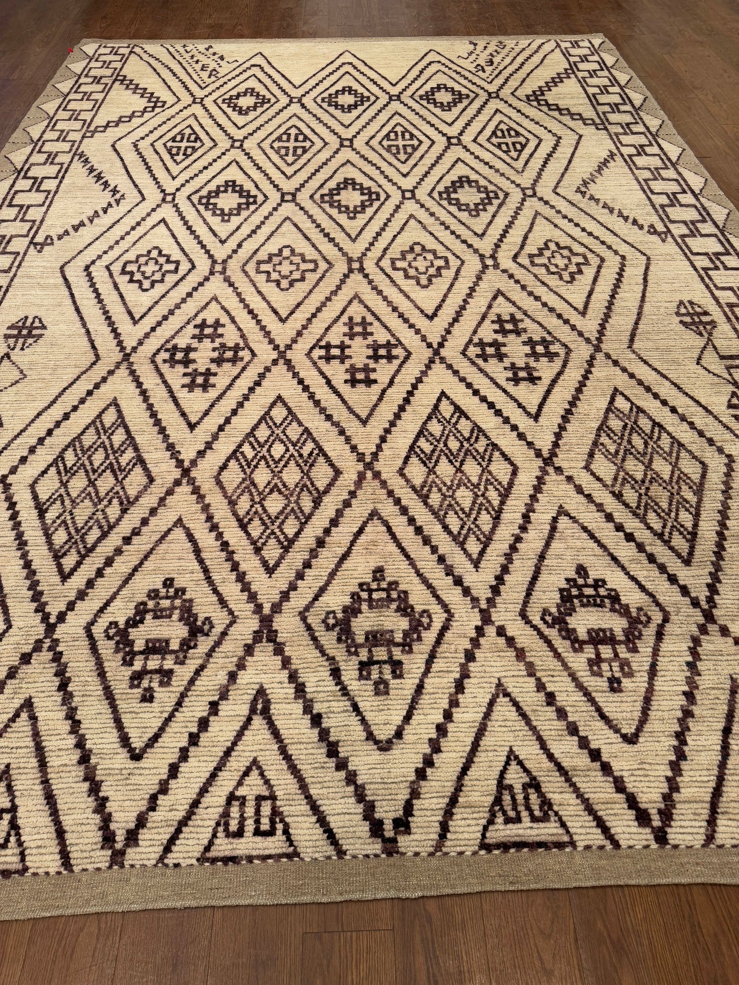 Moroccan NJ15214 - 9.10 x 14.1