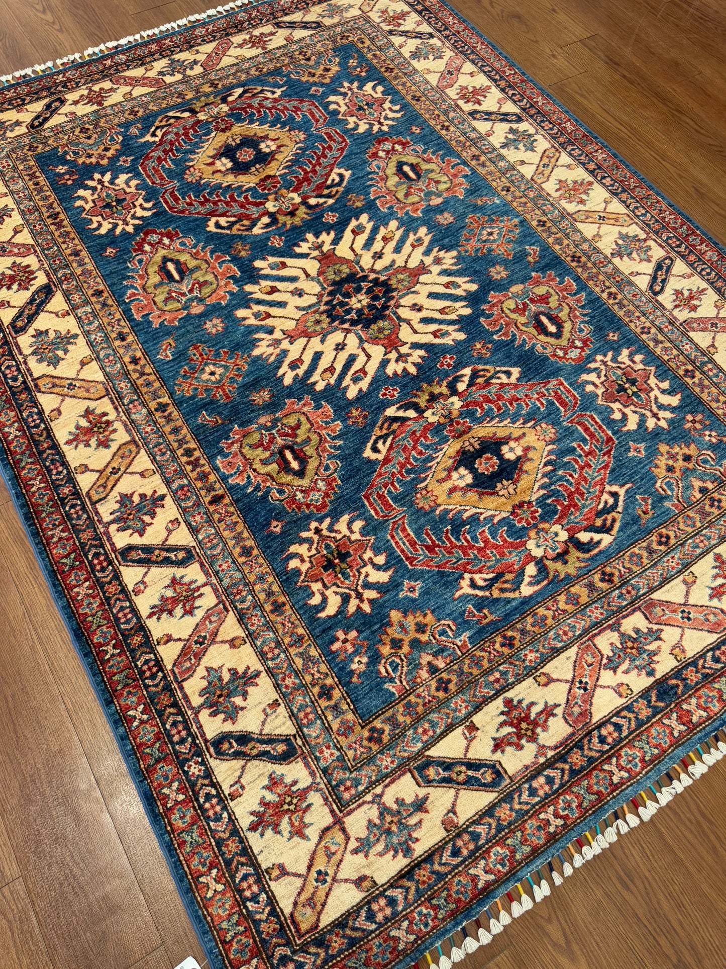 Kazak NJ1528 - 5.9 x 7.9