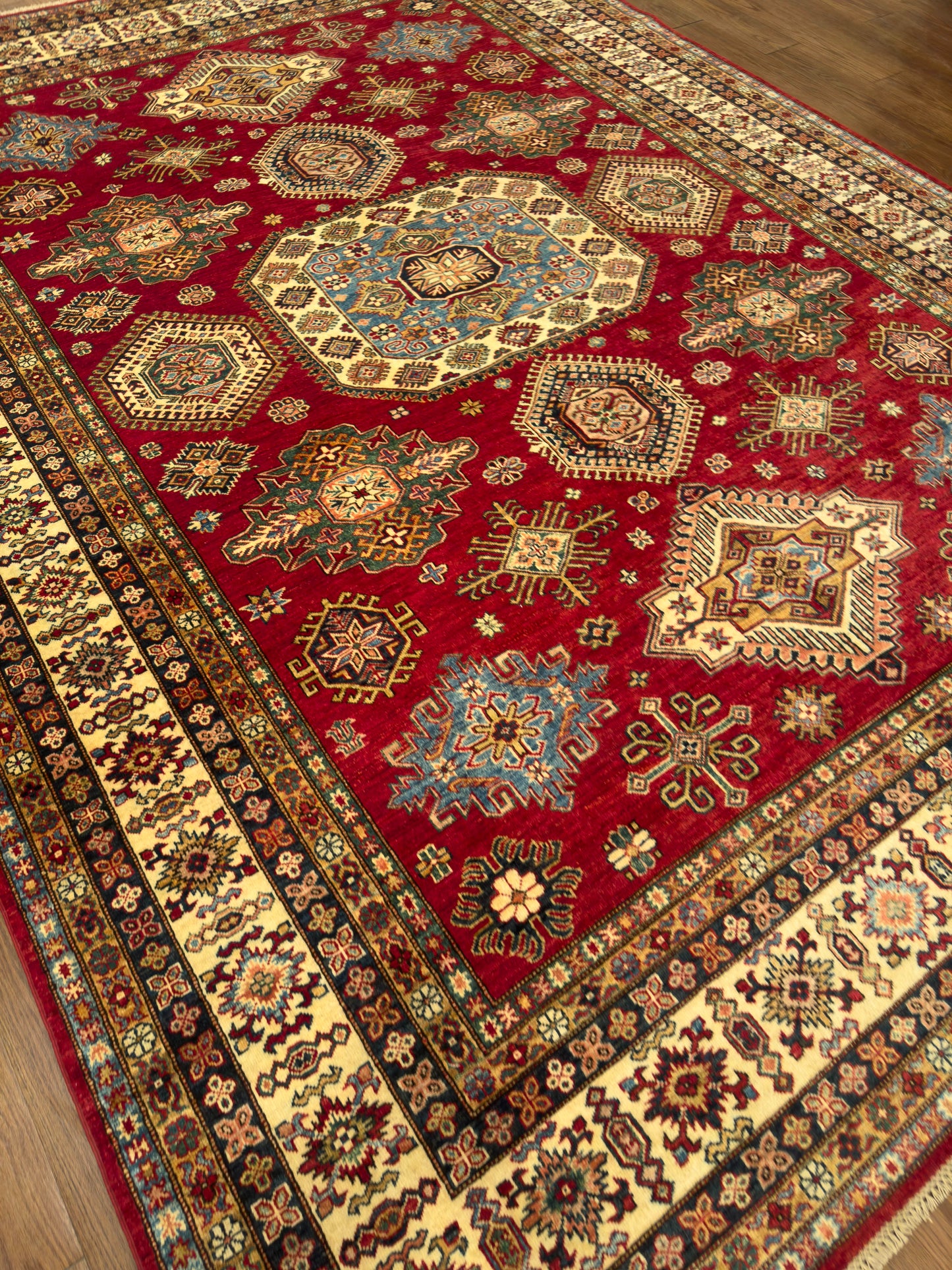 Kazak NJ1560 - 8.11 x 12.1