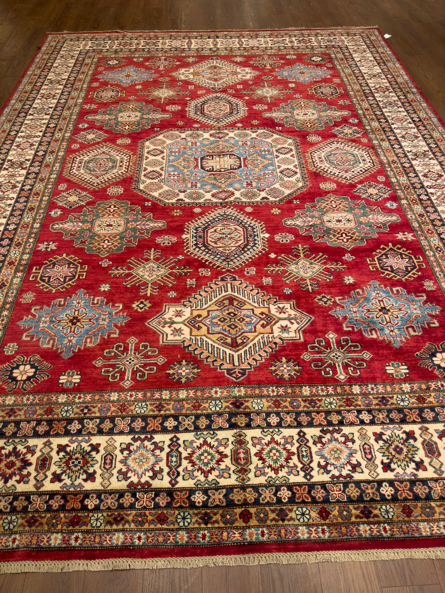 Kazak NJ1560 - 8.11 x 12.1