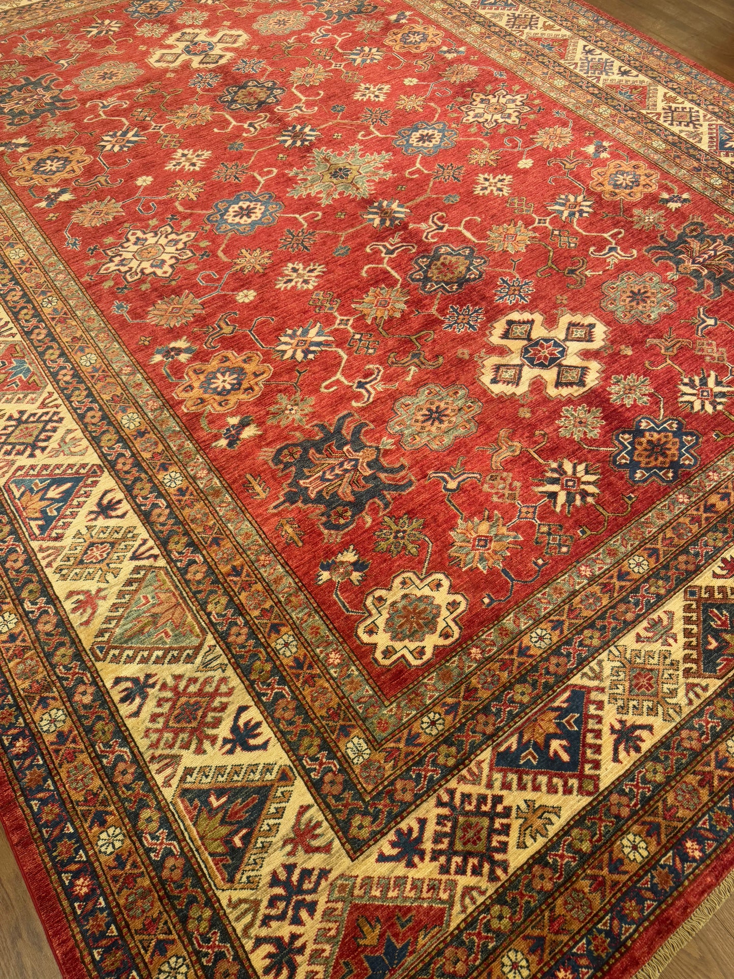 Kazak NJ1647 - 9.2 x 11.11