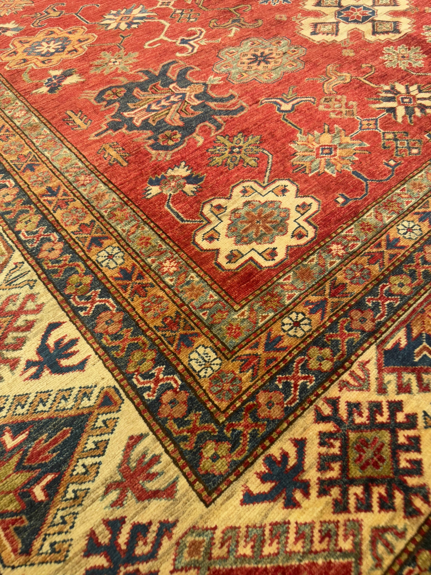 Kazak NJ1647 - 9.2 x 11.11