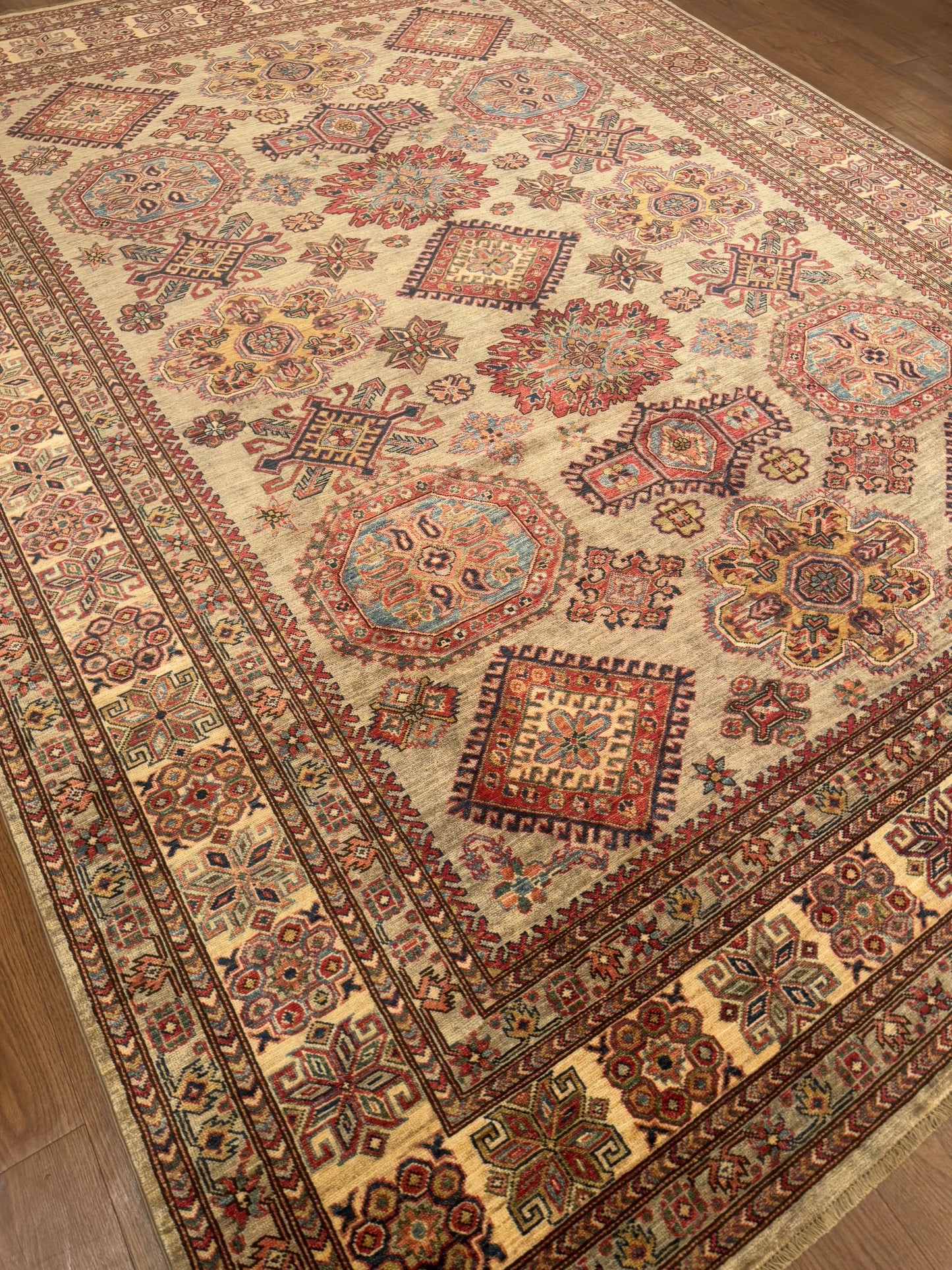 Kazak NJ1648 - 8.10 x 11.6