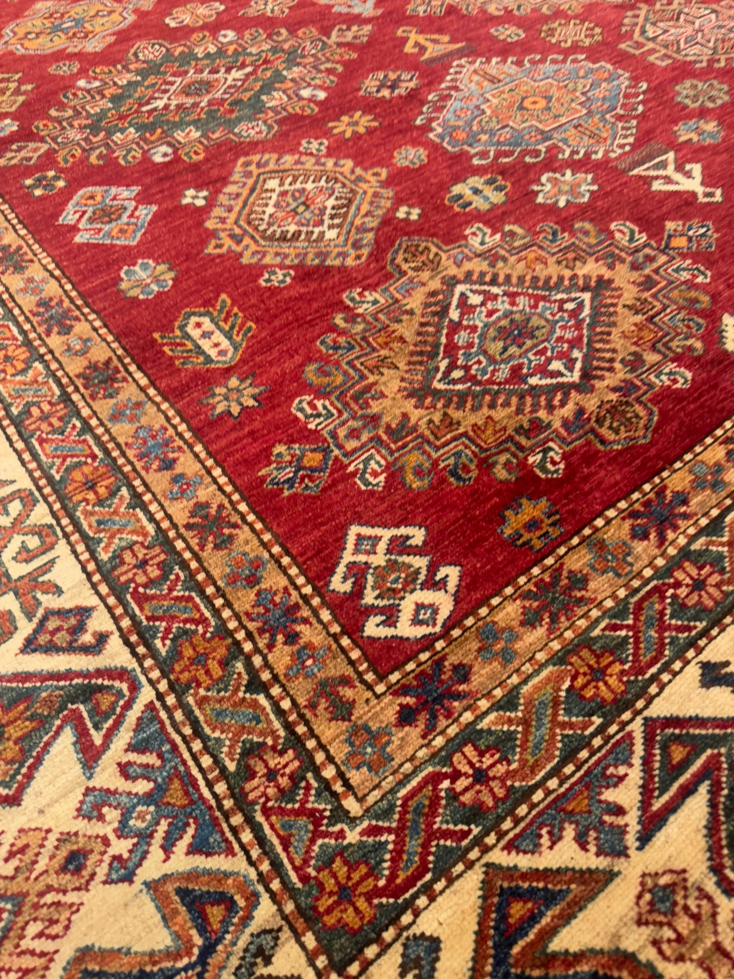 Kazak NJ1649 - 9 x 11.10