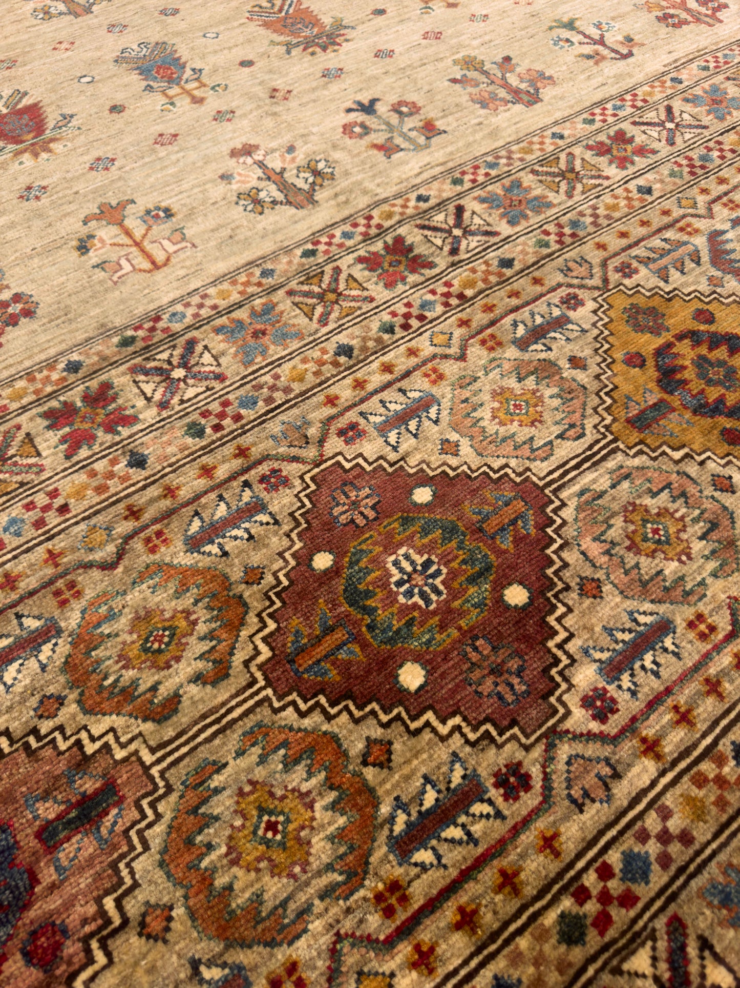 Tribal NJ1697 - 9.3 x 11.9