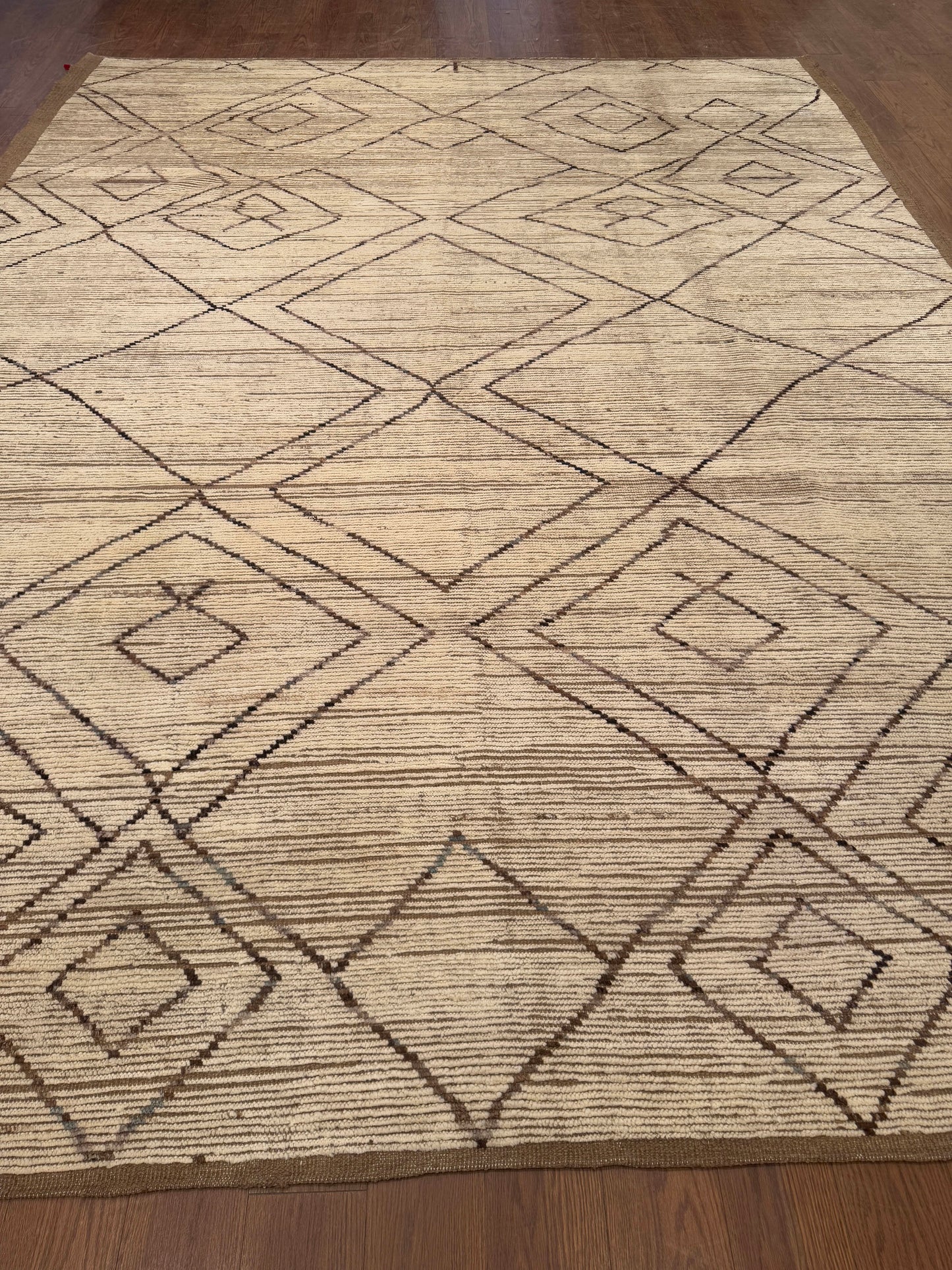 Moroccan NJ16975 - 10.4 x 13.5