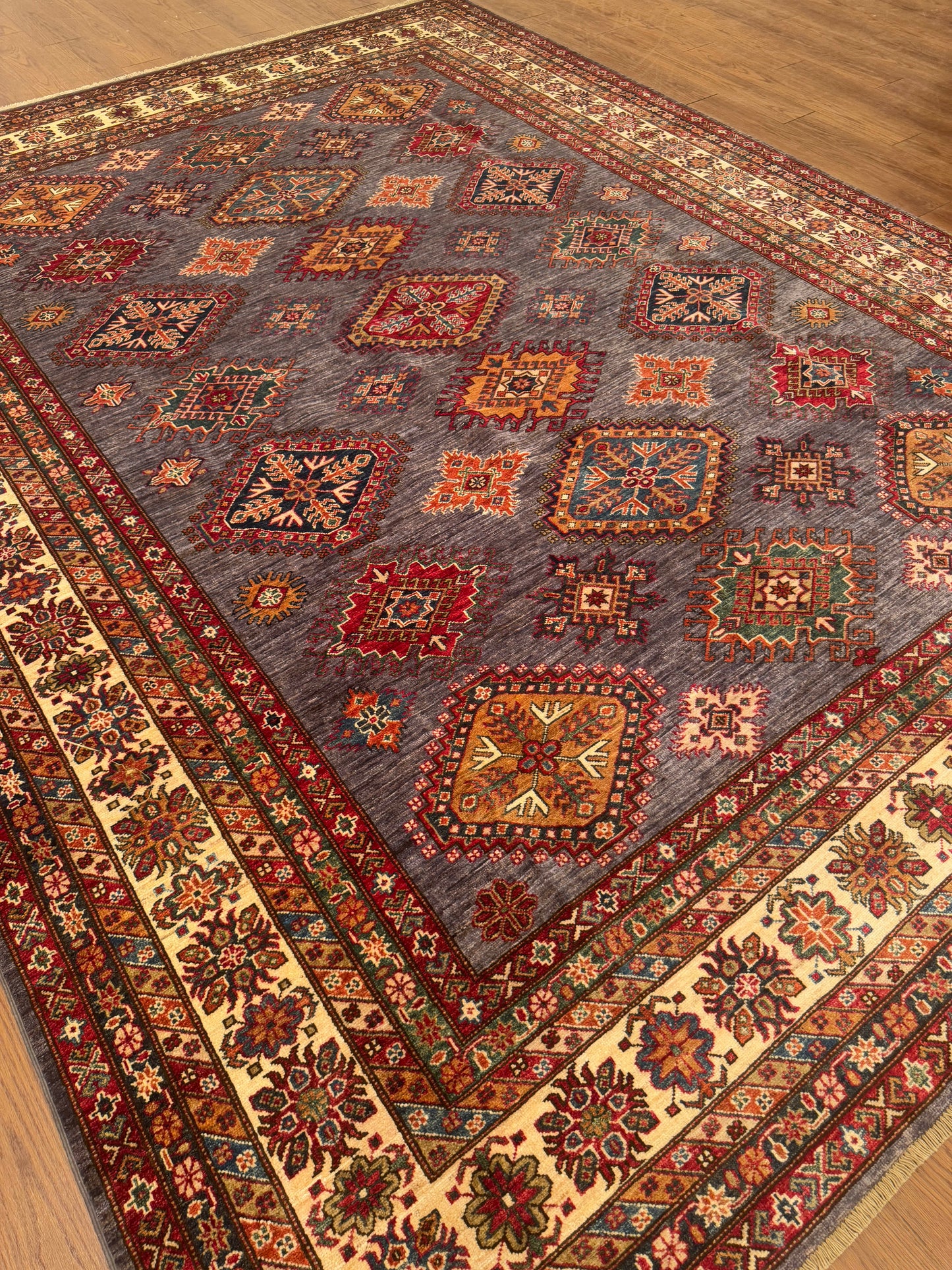 Kazak NJ1701 - 9.1 x 11.11